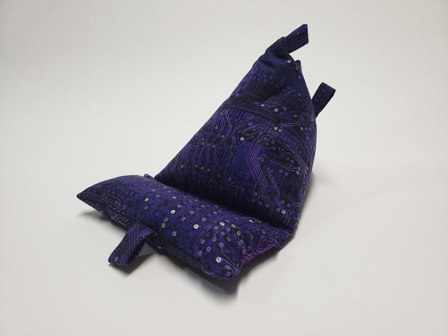 Gadget Cushion